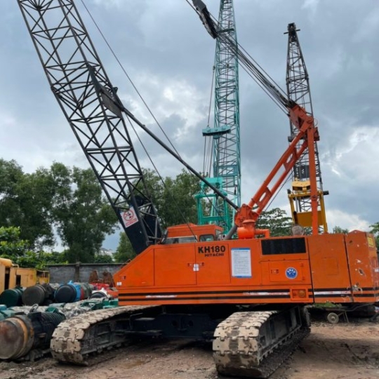 Xe Cần Trục Bánh Xích Hitachi KH180-3