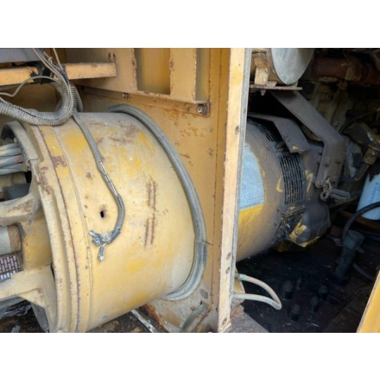 Máy phát điện Caterpila 350KVA và 500KVA