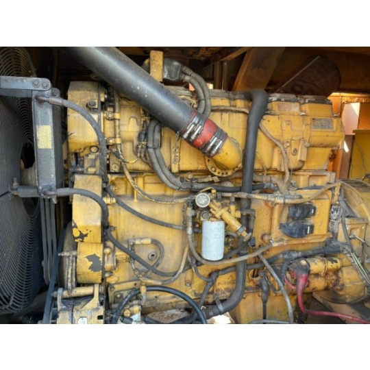 Máy phát điện Caterpila 350KVA và 500KVA