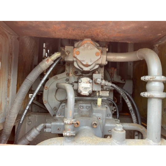 Xe Cần Trục Bánh Xích Hitachi KH180-3