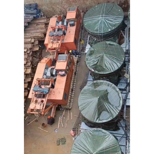 Xe Cần Trục Bánh Xích Hitachi KH180-3