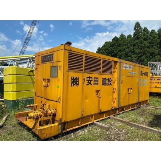 Máy xối nước SJ400E