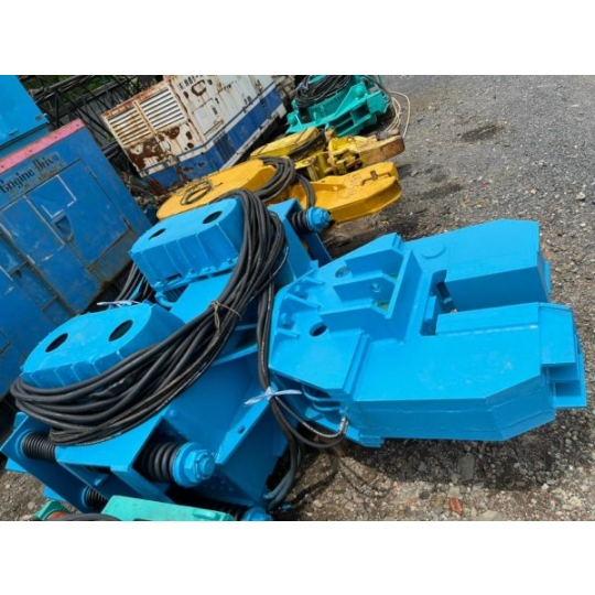 Búa rung điện Tomen